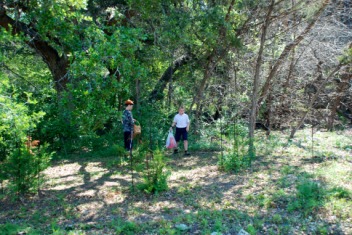 2012-04-08-41-Egg Hunt.jpg